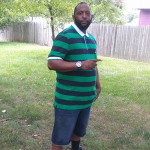 Meet your Posher, Derrick